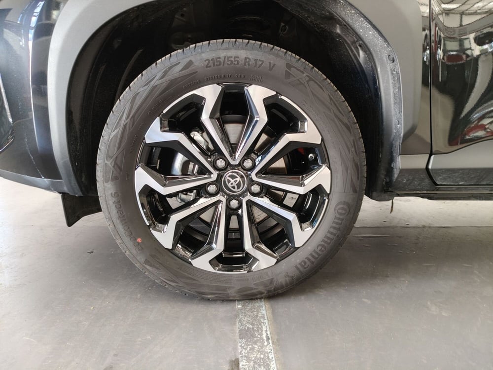 Toyota Yaris Cross usata a Roma (19)