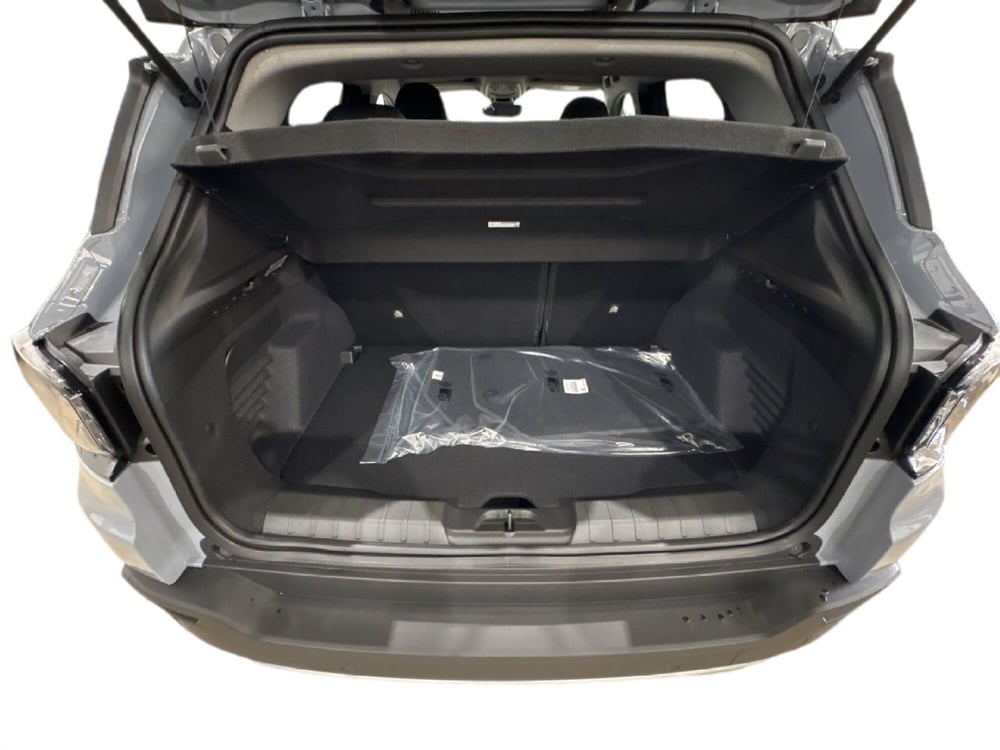 Jeep Avenger nuova a Agrigento (14)