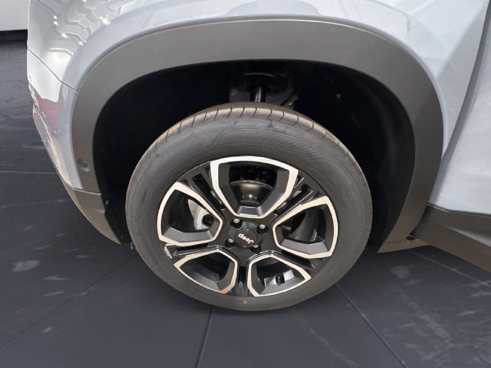 Jeep Avenger nuova a Agrigento (15)
