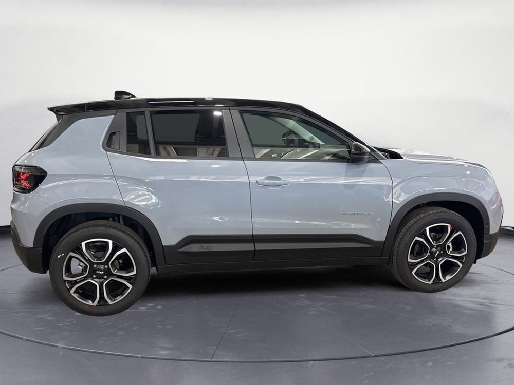 Jeep Avenger nuova a Agrigento (8)