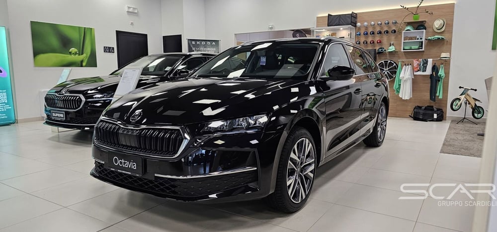 Skoda Octavia Station Wagon nuova a Livorno