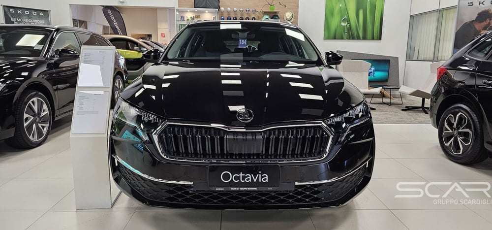 Skoda Octavia Station Wagon nuova a Livorno (2)