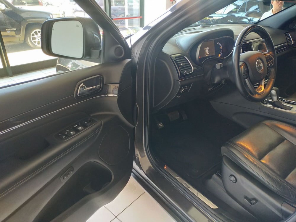 Jeep Grand Cherokee usata a Reggio Emilia (9)