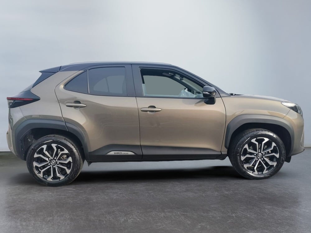 Toyota Yaris Cross usata a Modena (5)
