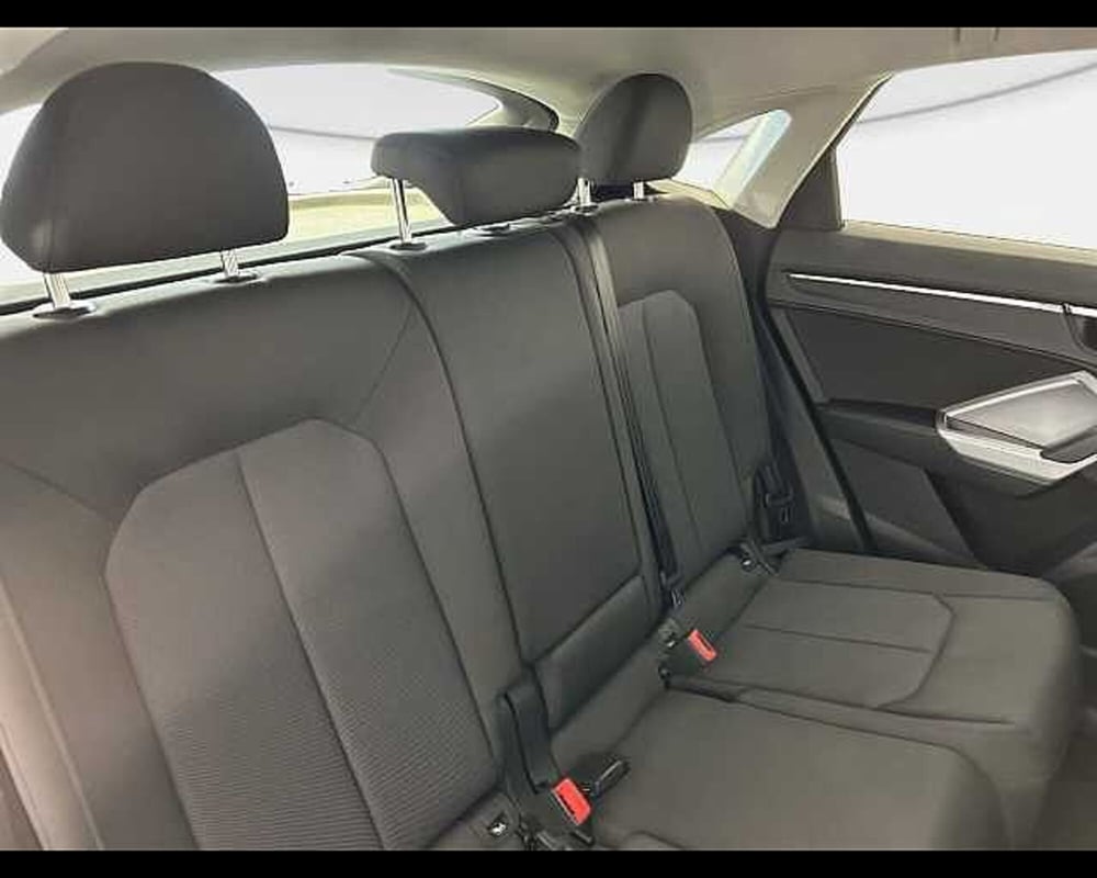 Audi Q3 Sportback usata a Roma (9)