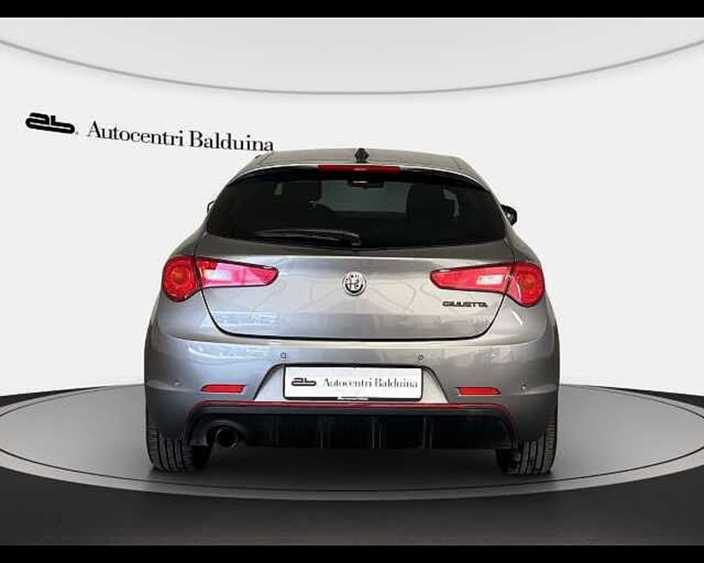 Alfa Romeo Giulietta usata a Roma (5)