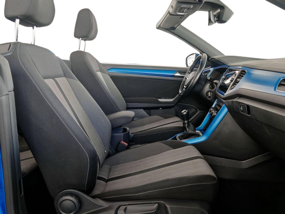Volkswagen T-Roc Cabrio usata a Palermo (7)