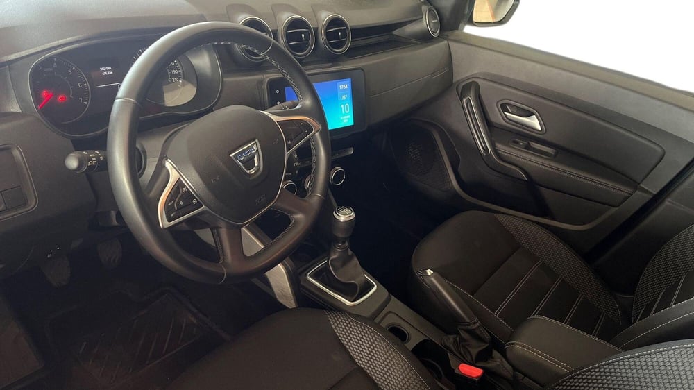 Dacia Duster usata a Catania (10)