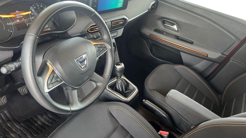Dacia Sandero usata a Catania (10)