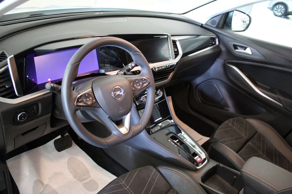 Opel Grandland usata a Cremona (8)