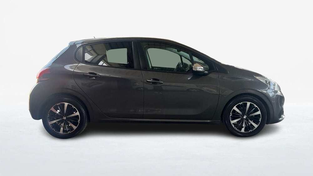 Peugeot 208 usata a Catania (3)