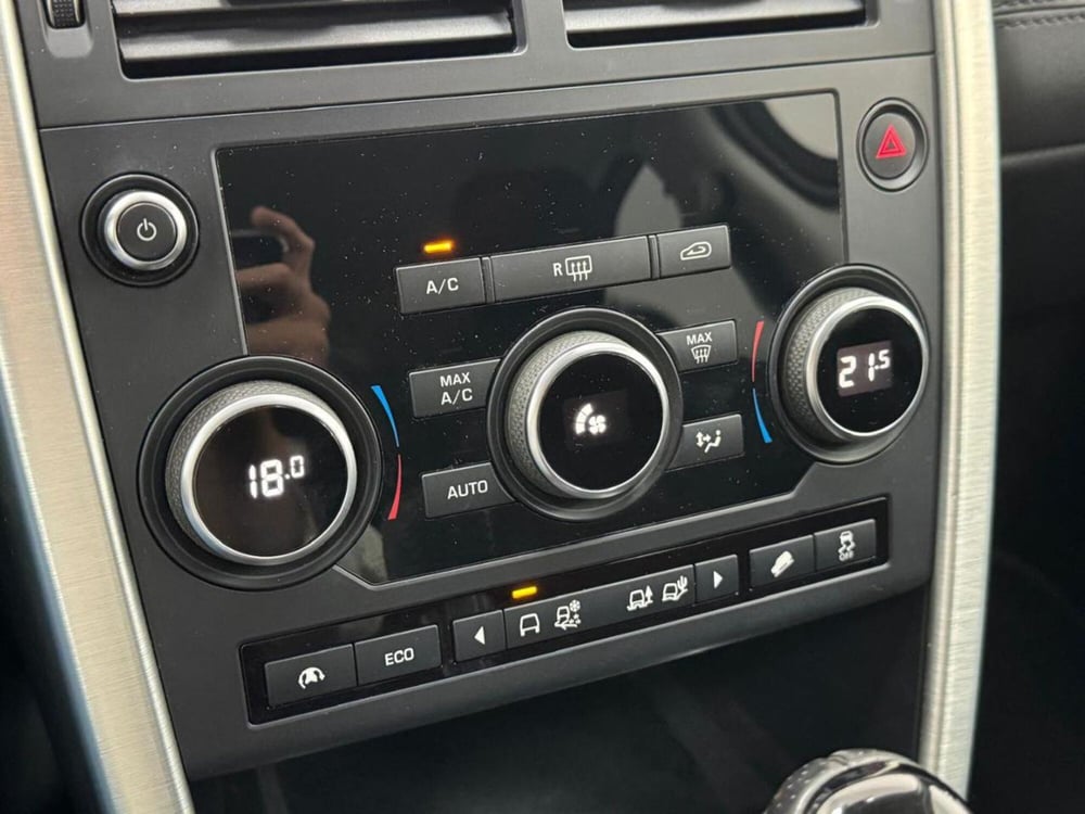 Land Rover Discovery Sport usata a Como (16)