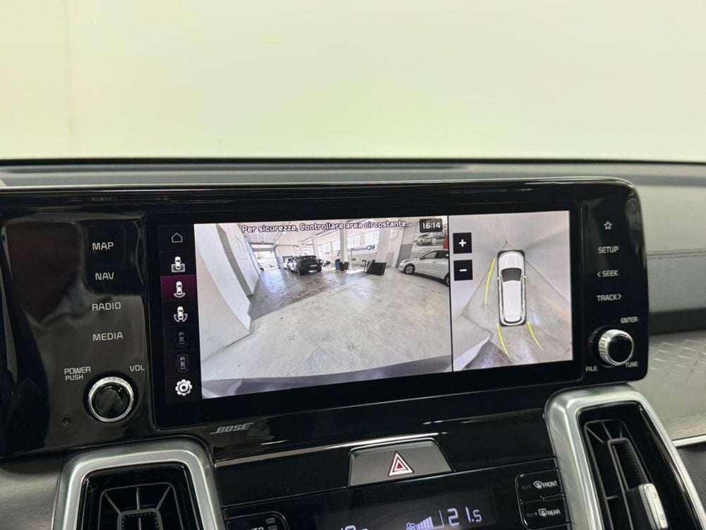 Kia Sorento usata a Como (19)