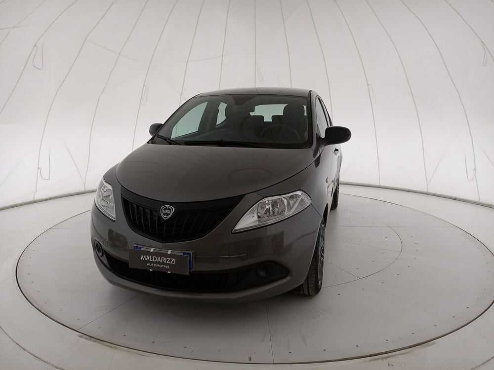 Lancia Ypsilon usata a Barletta-Andria-Trani