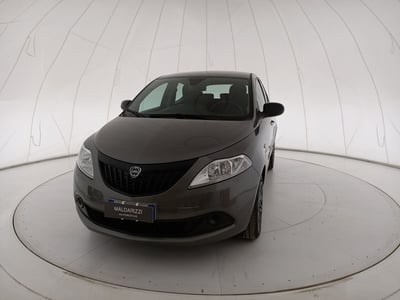 Lancia Ypsilon 1.0 FireFly 5 porte S&amp;S Hybrid Gold Plus del 2024 usata a Trani