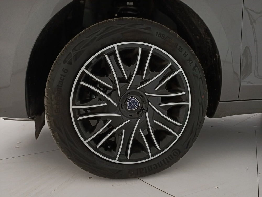 Lancia Ypsilon usata a Barletta-Andria-Trani (14)
