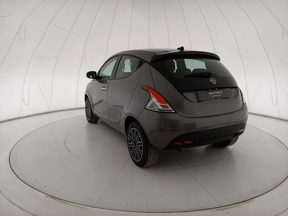 Lancia Ypsilon usata a Barletta-Andria-Trani (4)