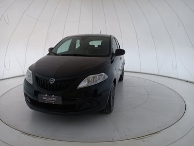 Lancia Ypsilon 1.0 FireFly 5 porte S&amp;S Hybrid Gold Plus del 2024 usata a Bari