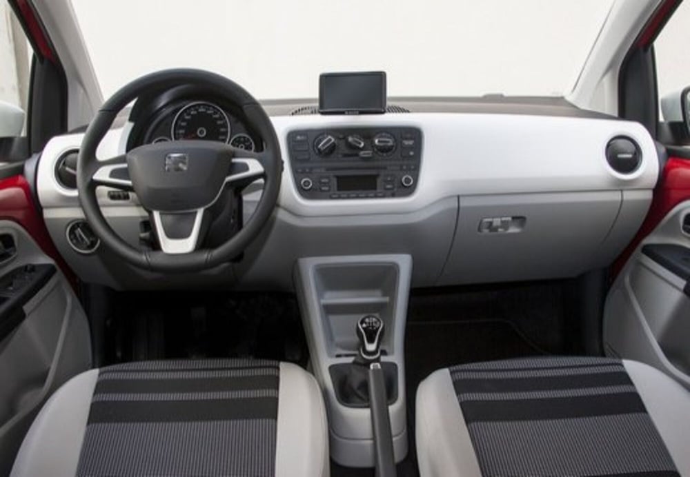 SEAT Mii usata a Teramo (19)