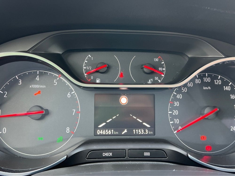 Opel Grandland X usata a Teramo (11)