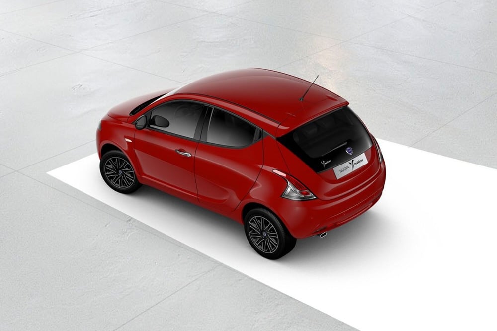 Lancia Ypsilon usata a Teramo (8)
