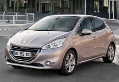 Peugeot 208 HDi 68 CV 5 porte Allure del 2015 usata a Spoltore