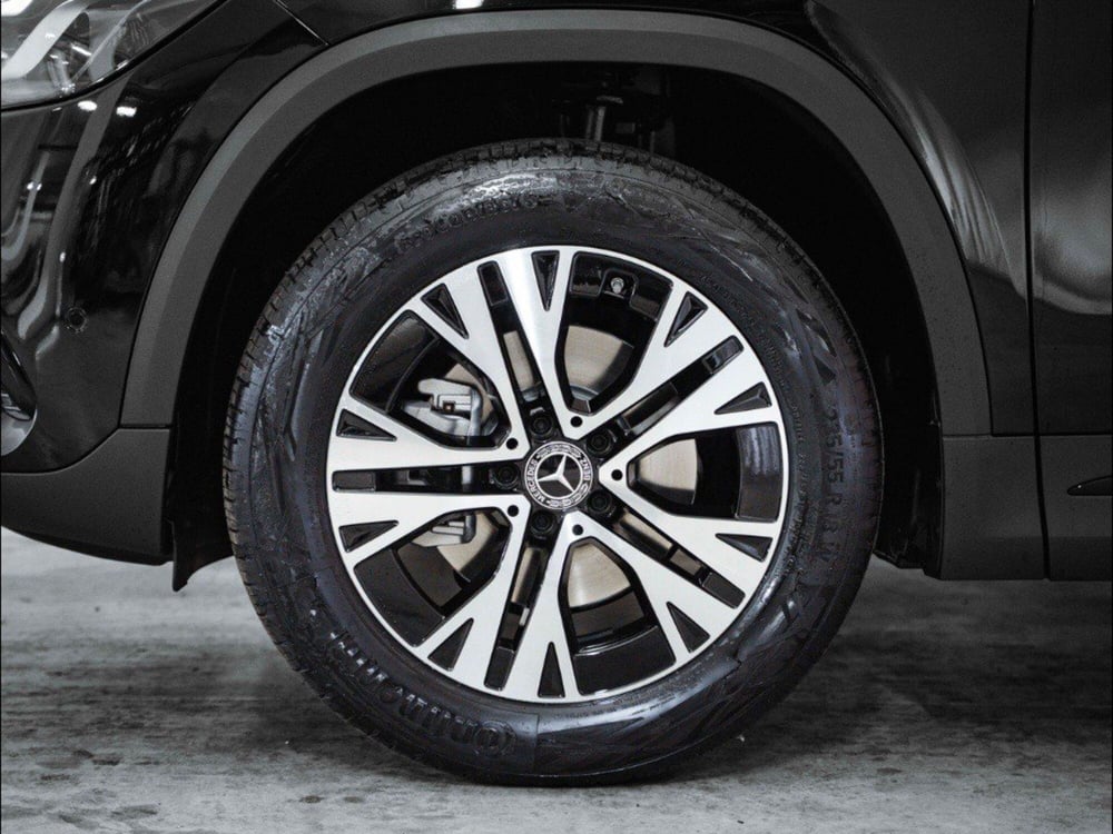 Mercedes-Benz GLA SUV nuova a Macerata (7)