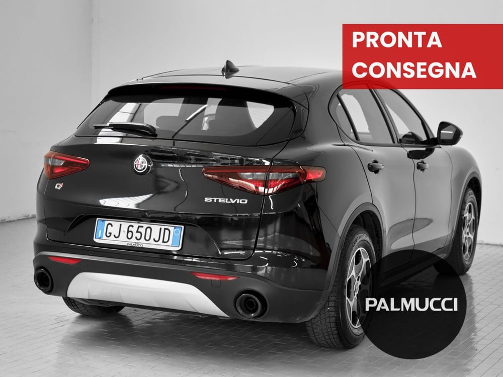 Alfa Romeo Stelvio usata a Prato (3)