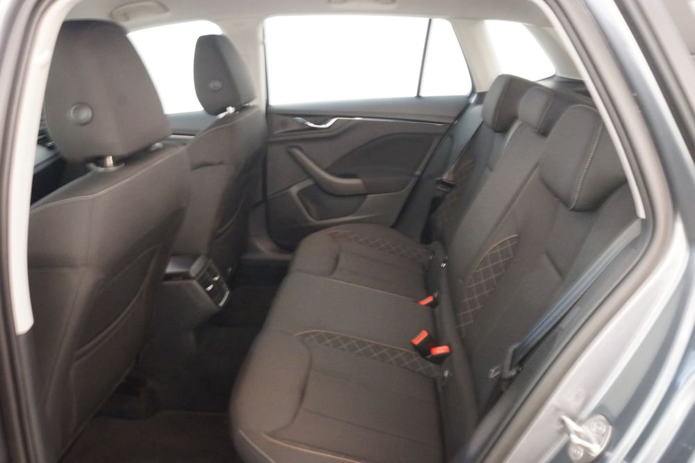 Skoda Kamiq usata a Torino (8)