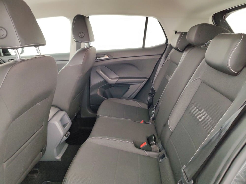 Volkswagen T-Cross usata a Massa-Carrara (10)