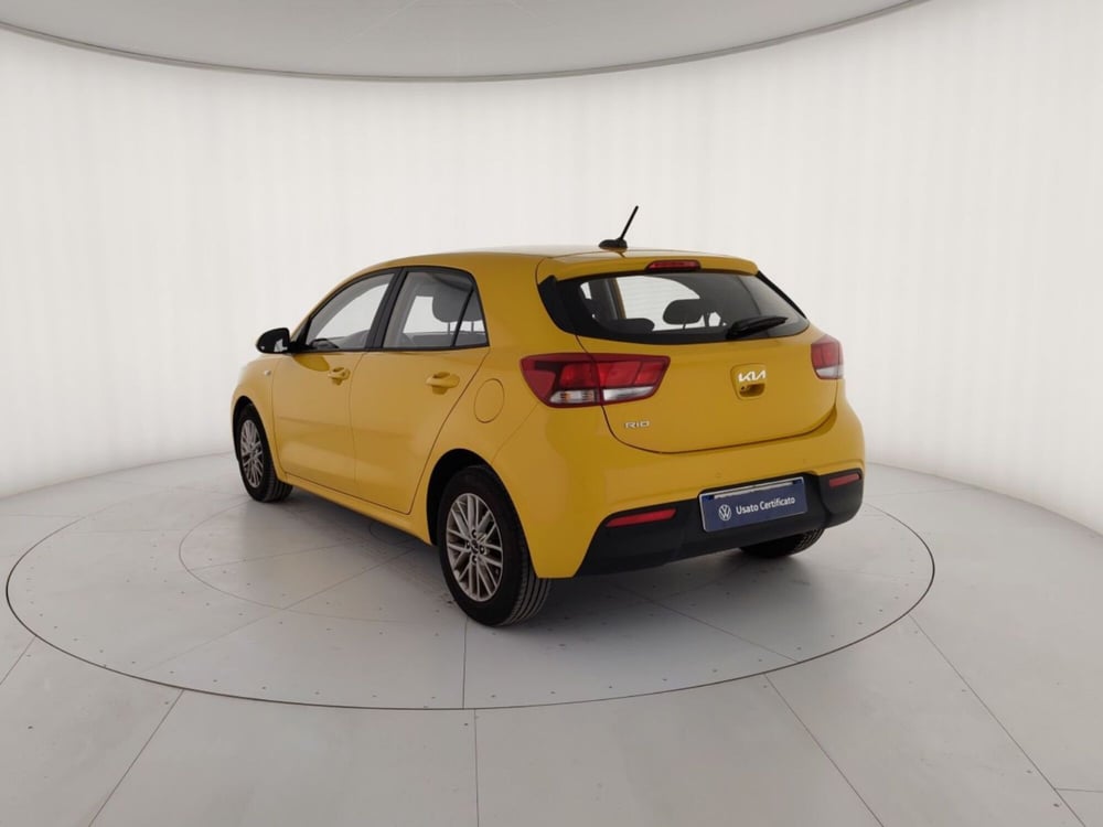 Kia Rio usata a Massa-Carrara (2)