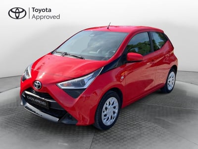 Toyota Aygo Connect 1.0 VVT-i 72 CV 5 porte x-play del 2021 usata a Perugia
