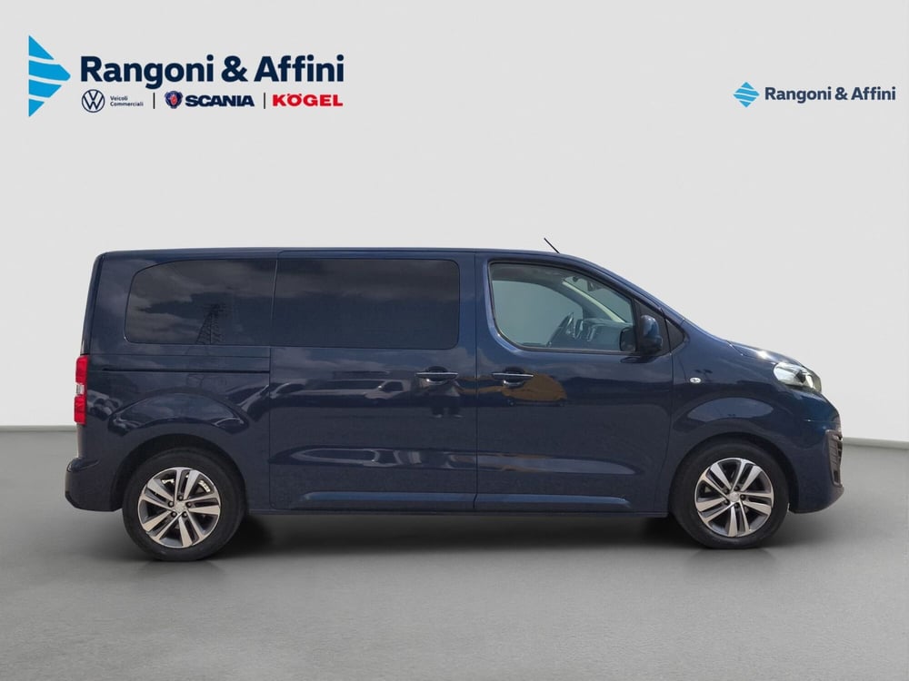 Peugeot Traveller usata a Brescia (13)