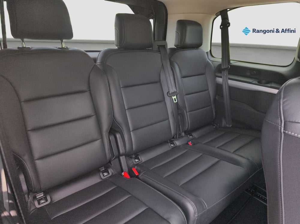 Peugeot Traveller usata a Brescia (16)