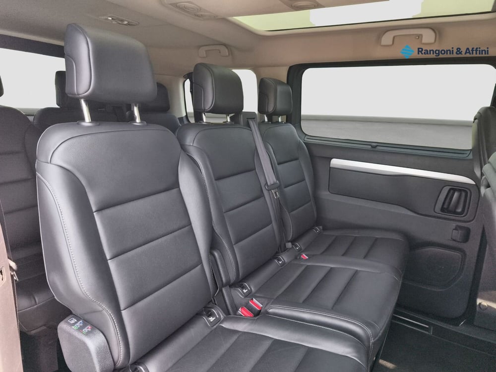 Peugeot Traveller usata a Brescia (8)