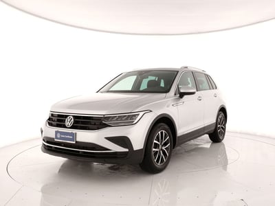 Volkswagen Tiguan 1.5 TSI 150 CV DSG ACT Life del 2022 usata a Torre Annunziata