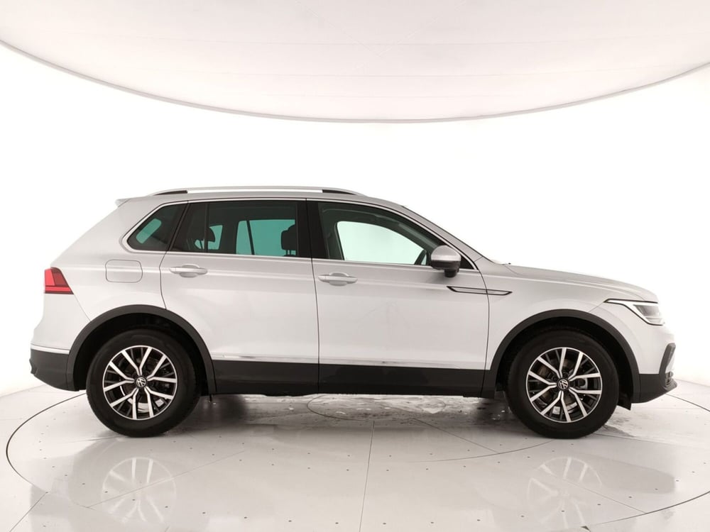 Volkswagen Tiguan usata a Napoli (3)