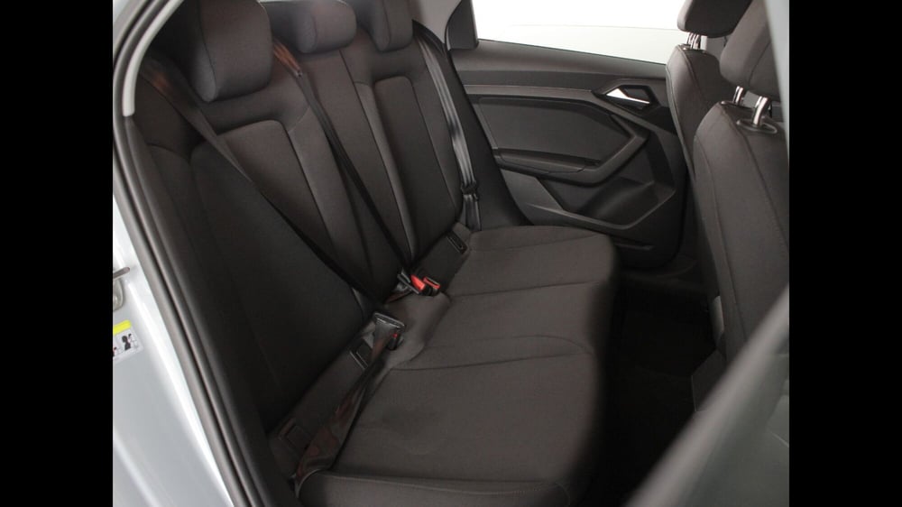 Audi A1 allstreet usata a Palermo (10)