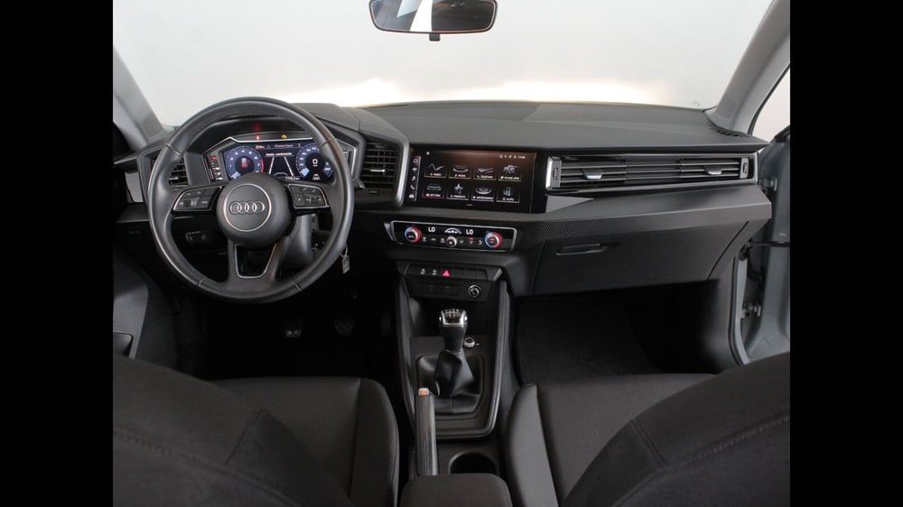 Audi A1 allstreet usata a Palermo (11)