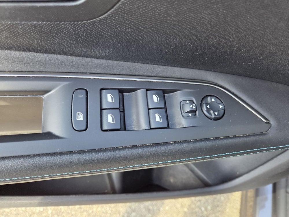 Peugeot 3008 usata a Cremona (18)