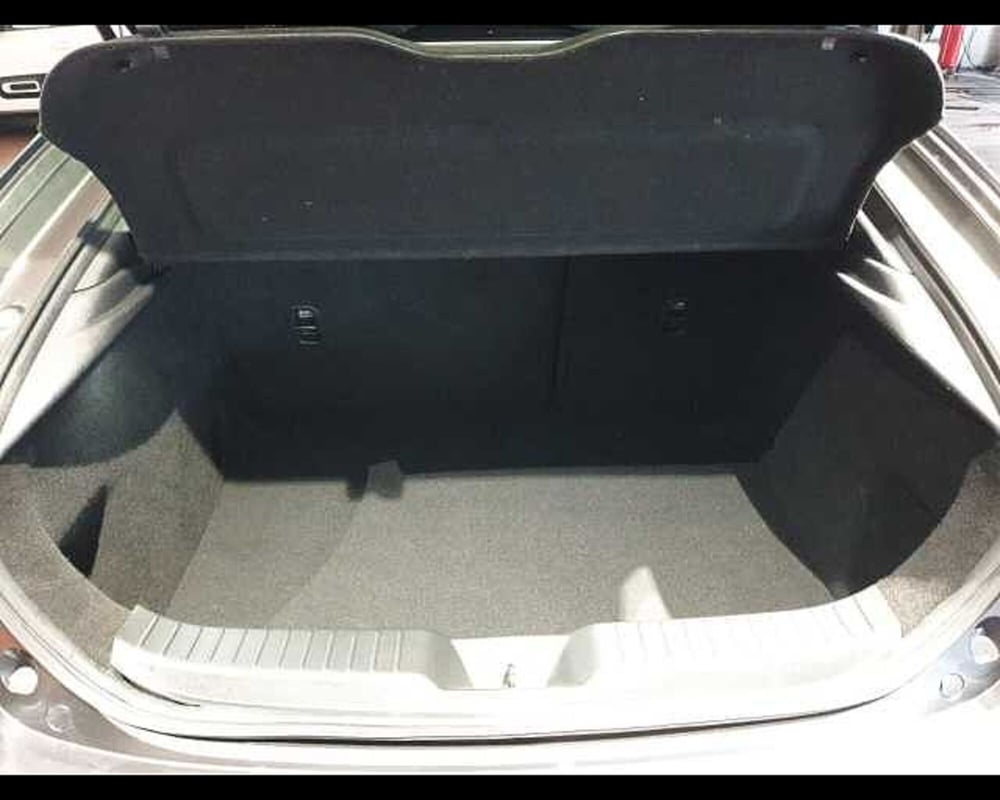 Mazda Mazda3 Hatchback usata a Cuneo (11)