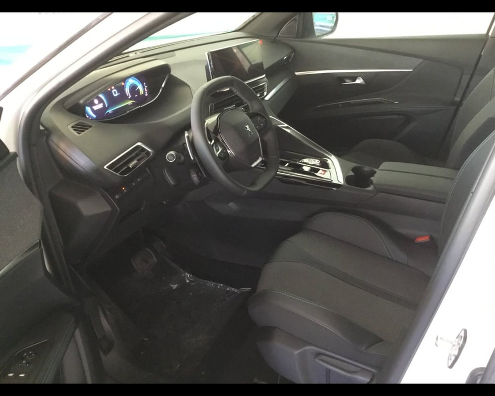 Peugeot 3008 nuova a Varese (10)