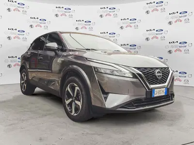 Nissan Qashqai 1.3 mhev N-Connecta 4wd 158cv xtronic del 2024 usata a Biella