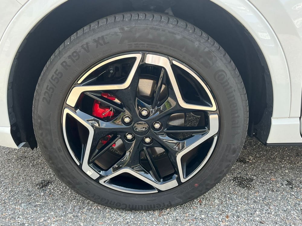 Ford Kuga usata a Novara (8)