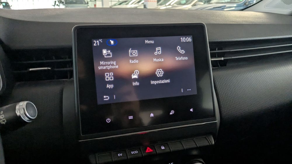 Renault Clio usata a Milano (8)