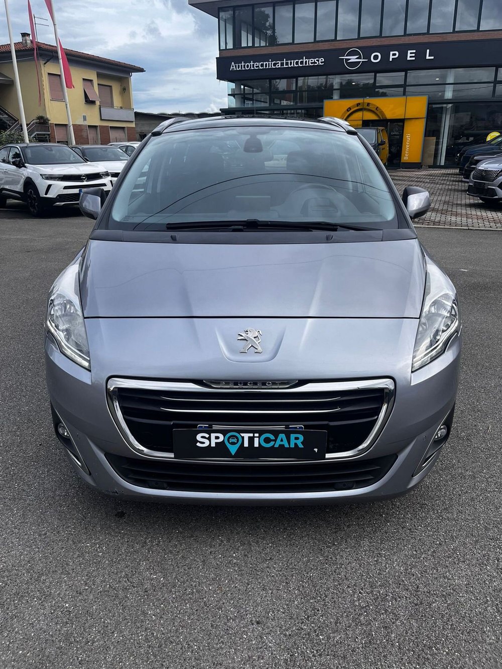 Peugeot 5008 usata a Lucca (2)