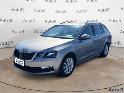 Skoda Octavia Station Wagon 1.4 TSI DSG Wagon Ambition G-Tec del 2017 usata a Tito