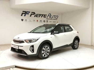 Kia Stonic 1.0 T-GDi 100 CV MHEV iMT Style del 2021 usata a Teramo