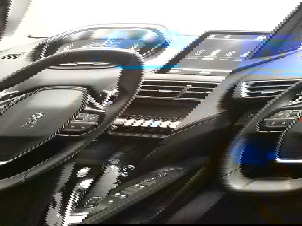 Peugeot 3008 usata a Teramo (17)