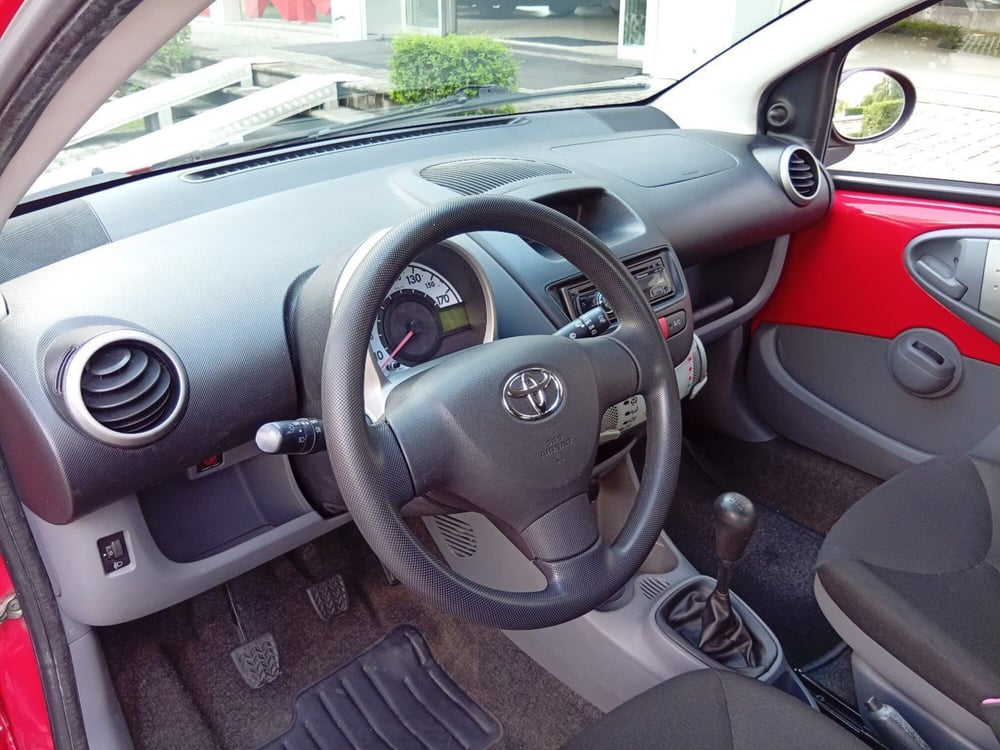 Toyota Aygo usata a Brescia (15)